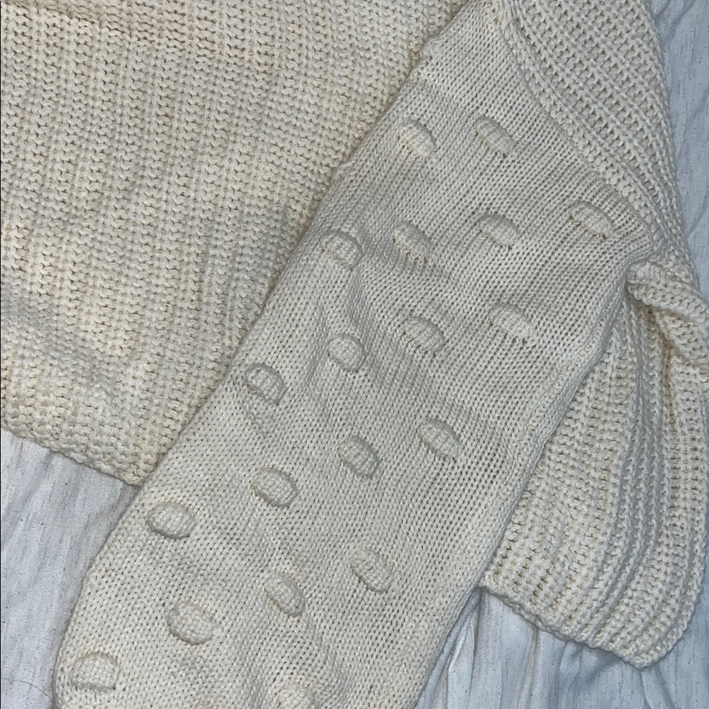 NWOT Tjmaxx Cropped Sweater - Picture 3 of 5